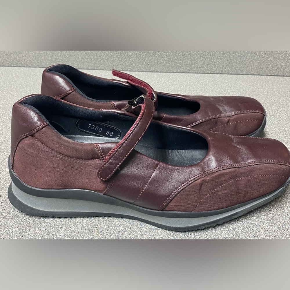 Prada Burgundy Mary Jane Shoes - Picture 3 of 6